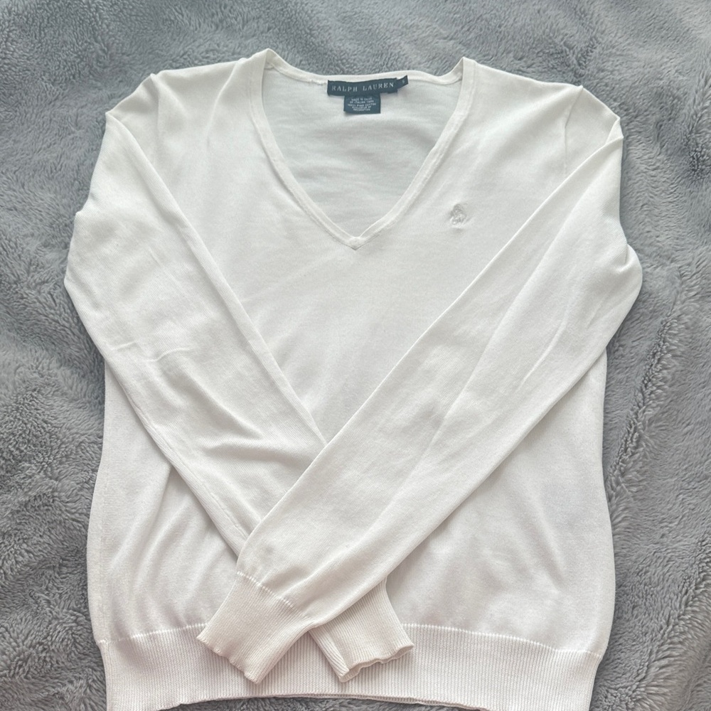 Ralph Lauren Women's Cream V-Neck Sweater